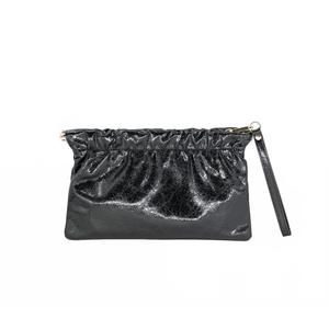 NEW BC HANDBAGS loren classic gathered clutch in black
